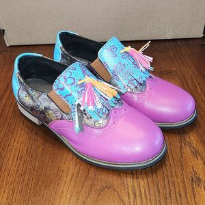 Mixed Colour Women's Brogues / Oxford Style Shoe Women's Size 38 EU / 7.5 US